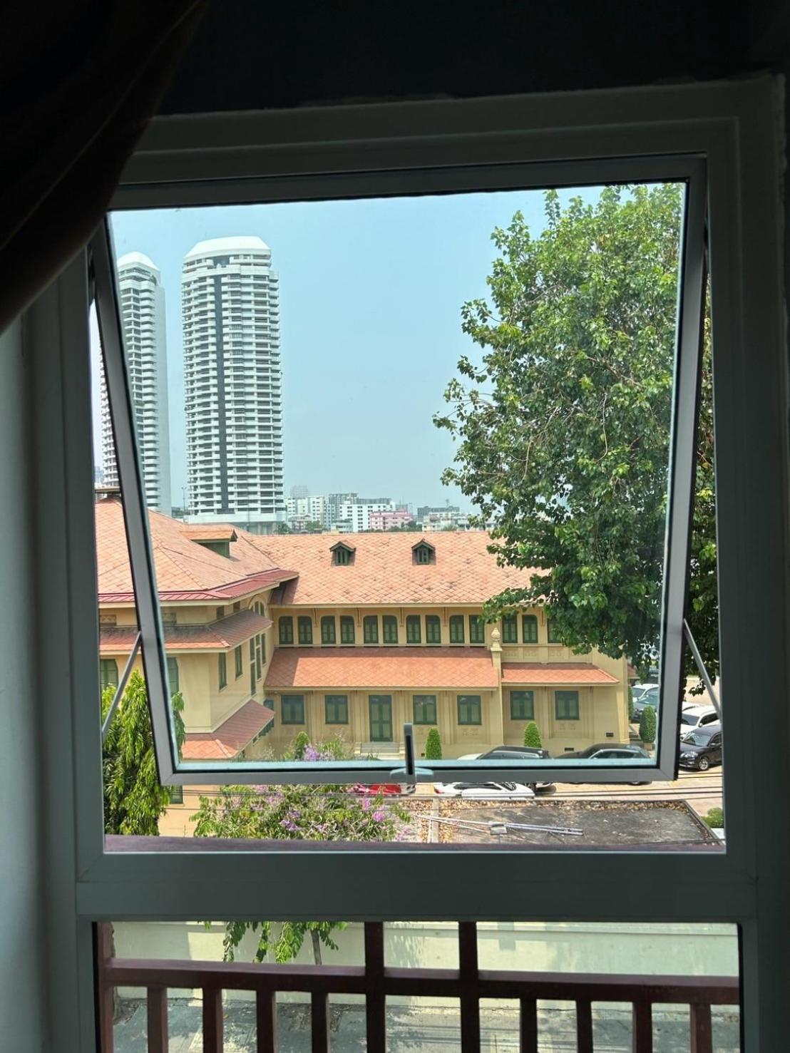 Casa Picasso Hotel - SHA Plus Certified Bangkok Exterior foto